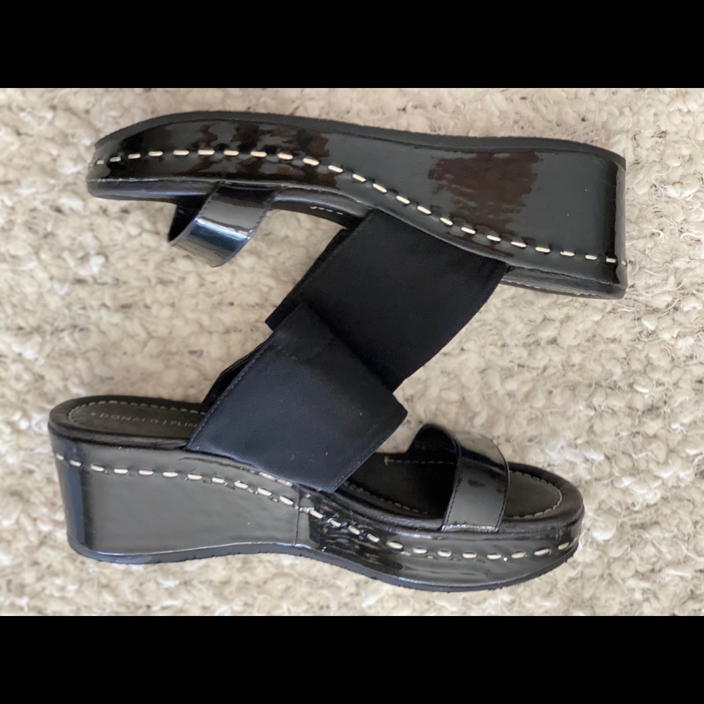 DONALD J PLINER platform sandals black patent - 7 - Picture 5 of 8